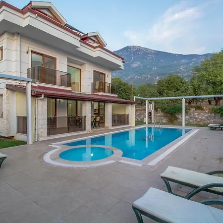 Prestij Makri 4+1 Villa, Oezel Havuzlu, *