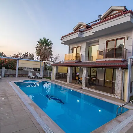 Prestij Makri 4+1 Villa, Oezel Havuzlu, *