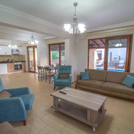 Prestij Makri 4+1 Villa, Oezel Havuzlu, Вилла